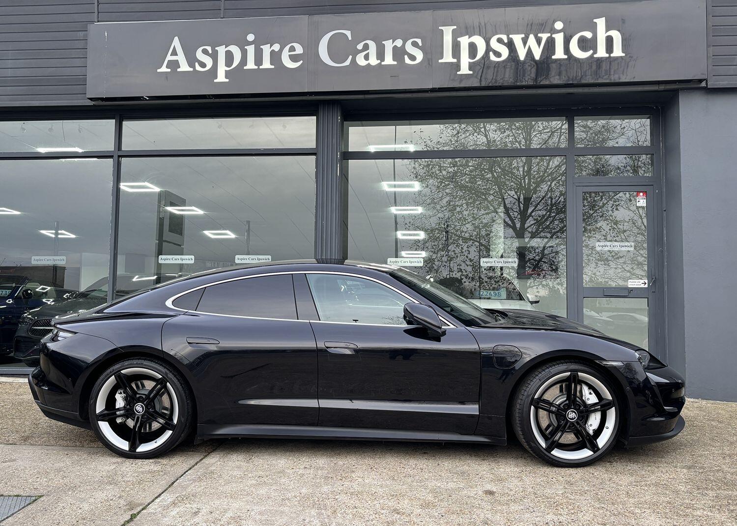 Porsche Taycan