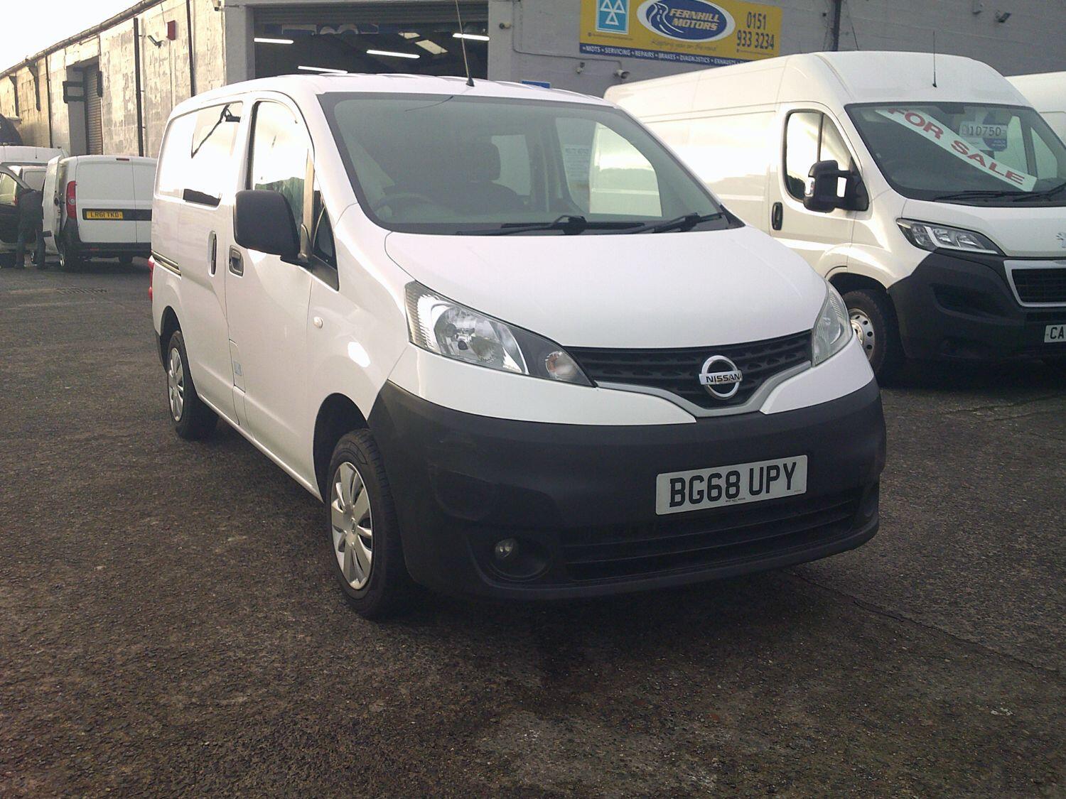 Nissan NV200
