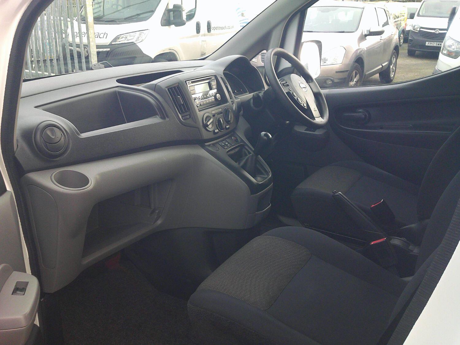 Nissan NV200