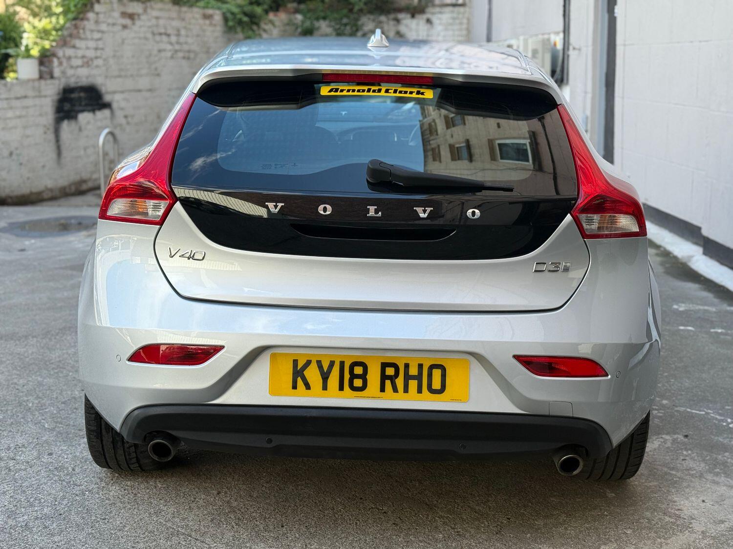 Volvo V40