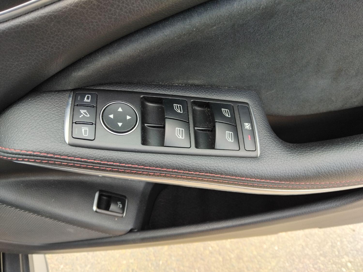Mercedes Benz GLA Class
