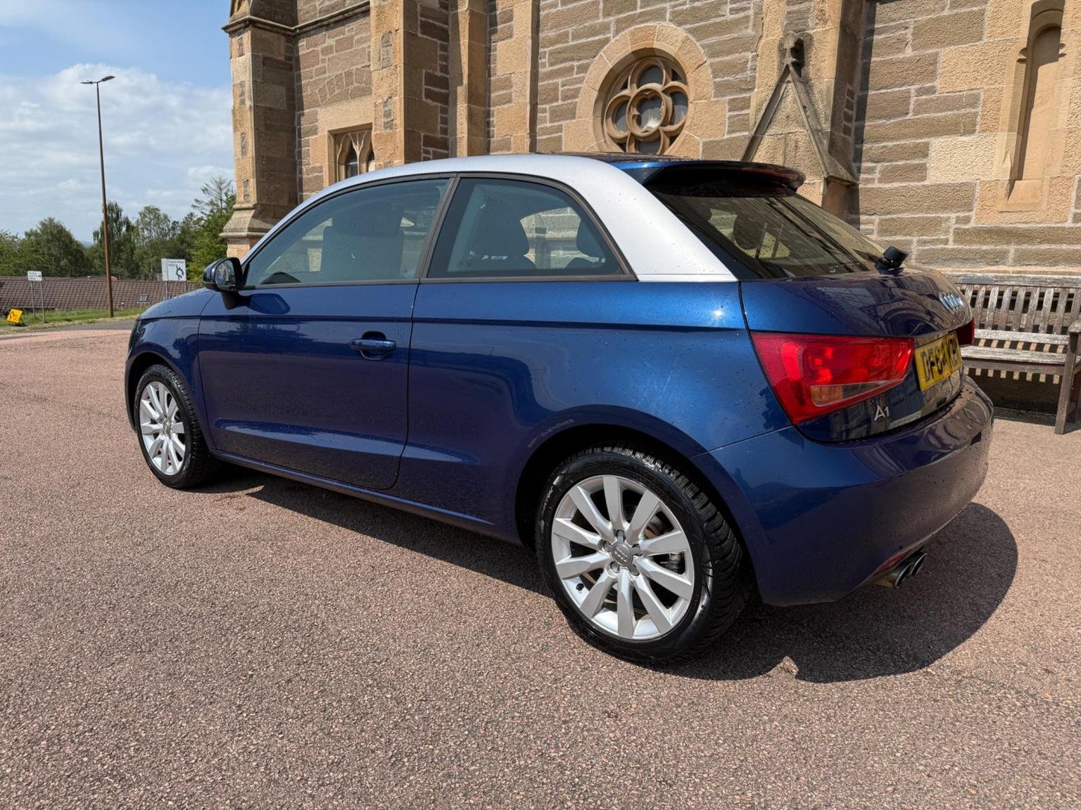 Audi A1