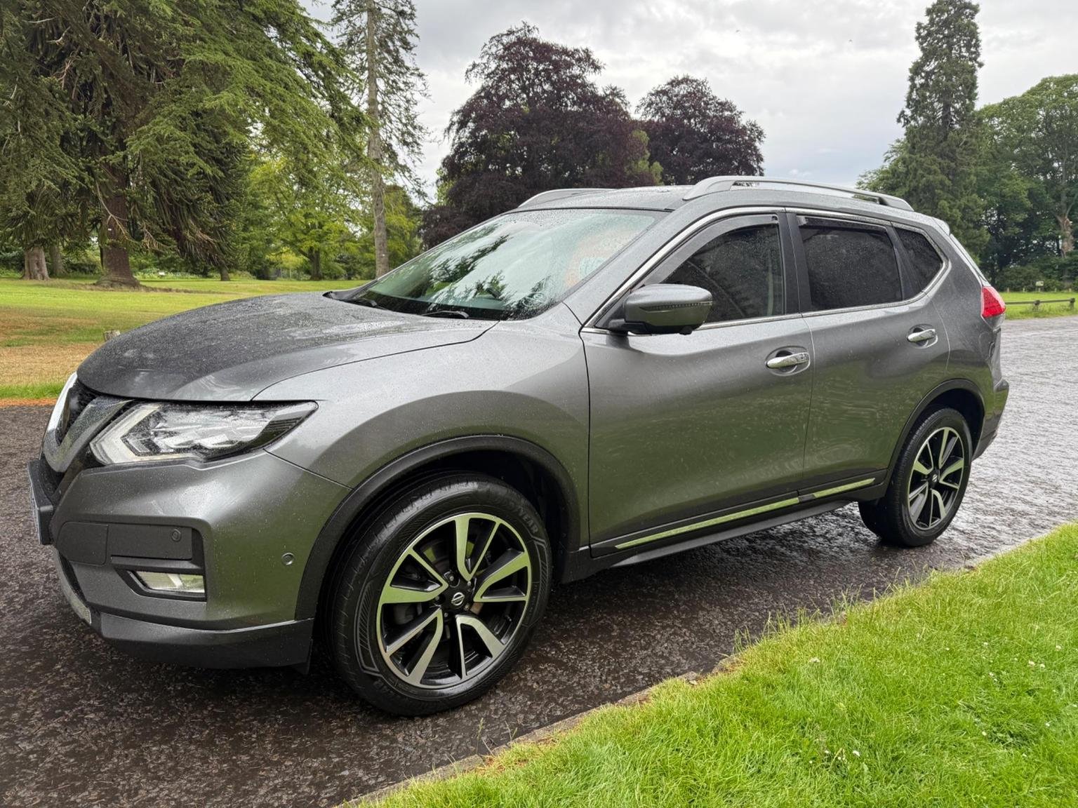 Nissan X Trail