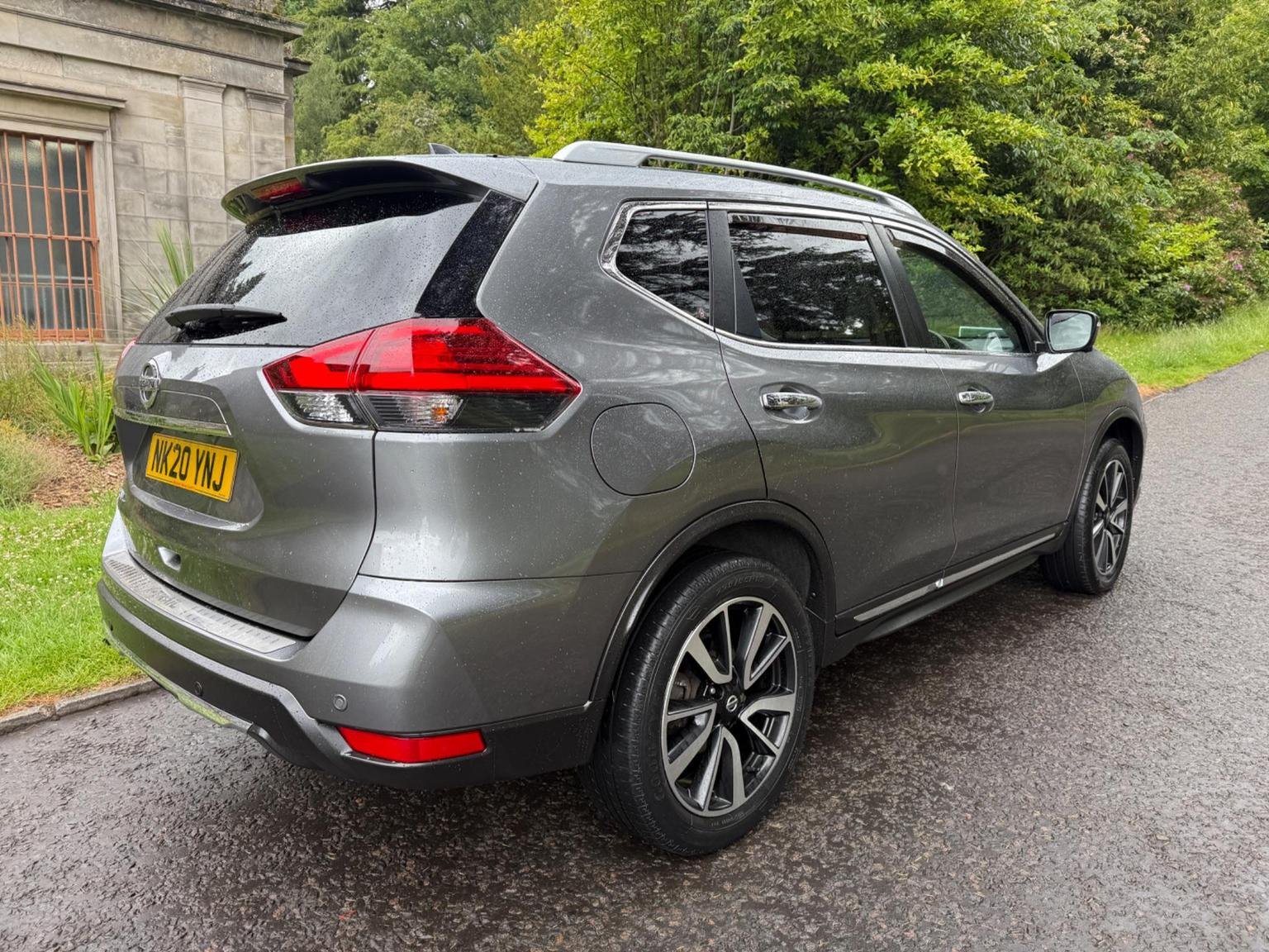Nissan X Trail