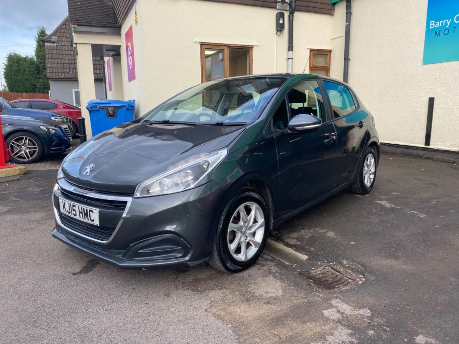 Peugeot 208