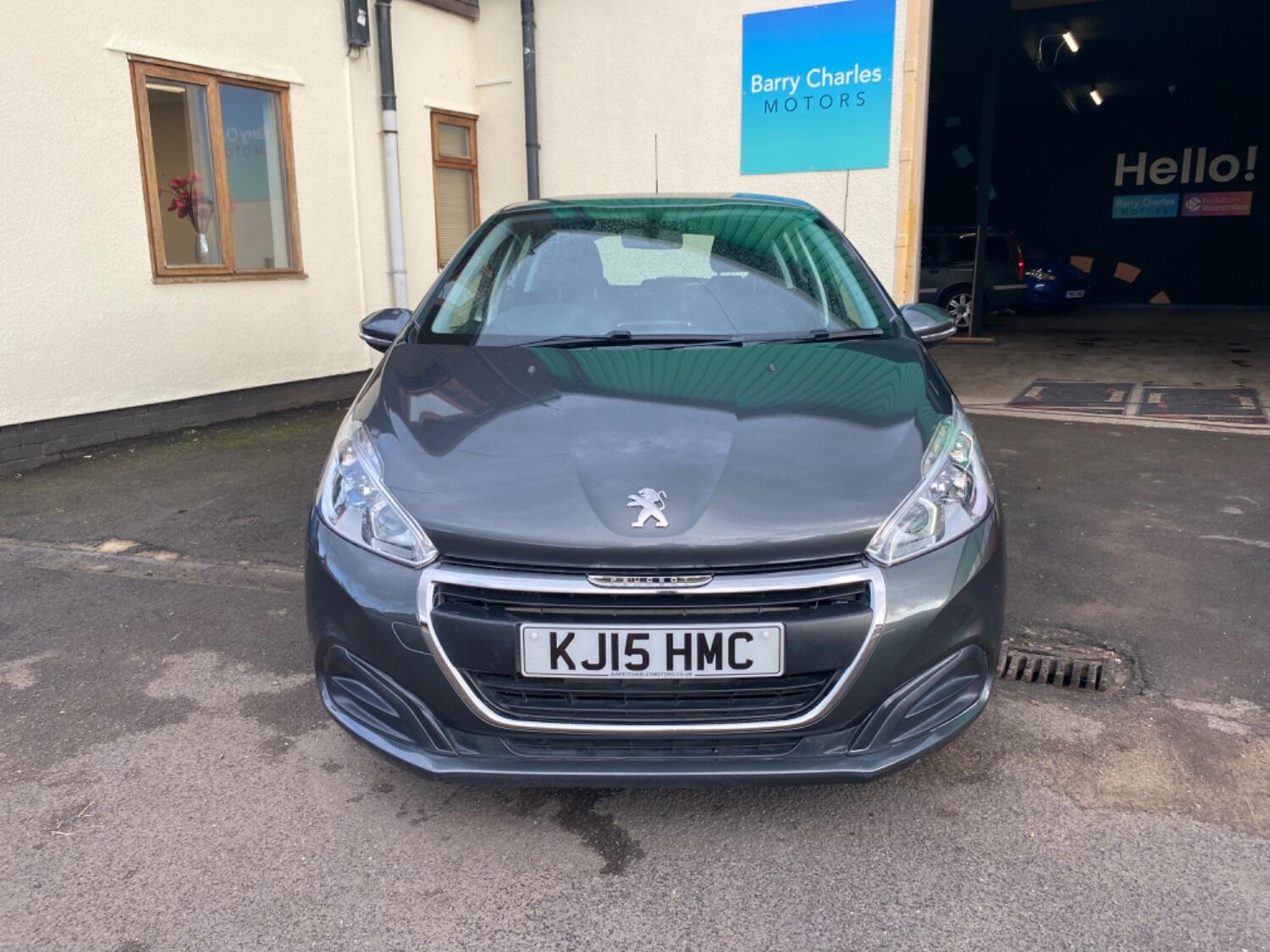 Peugeot 208