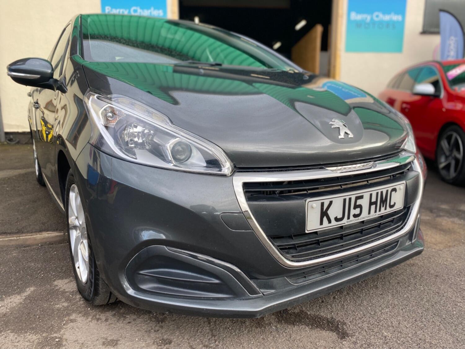 Peugeot 208