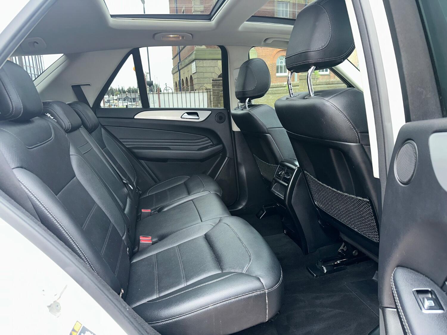 Mercedes Benz GLE-CLASS