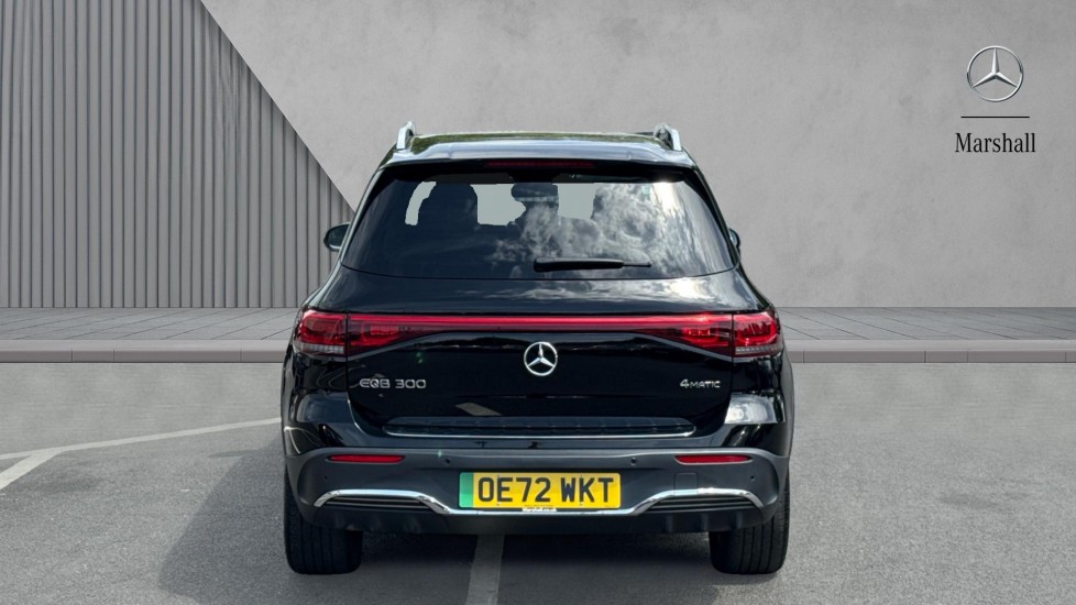 Mercedes Benz EQB