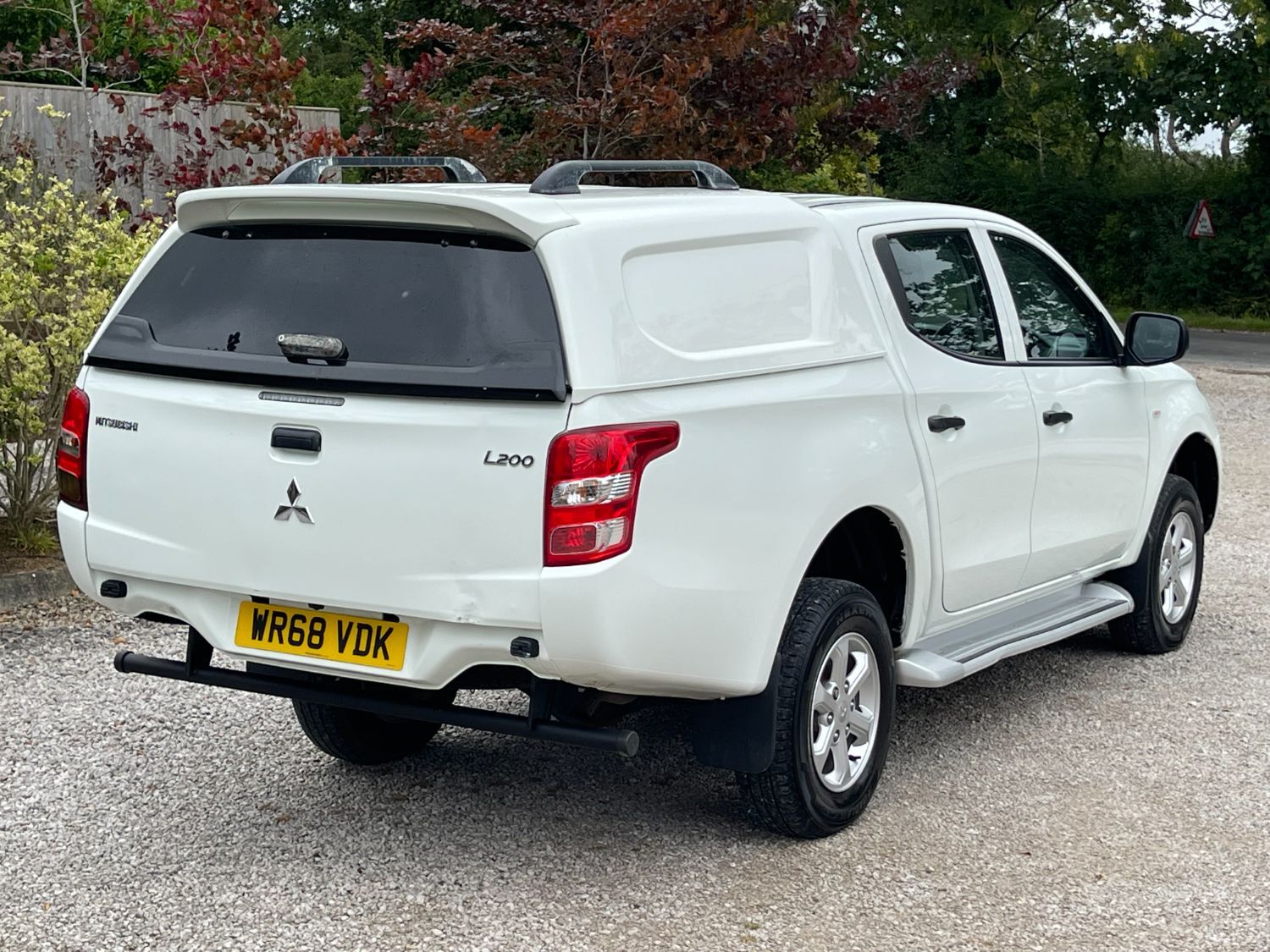 Mitsubishi L200