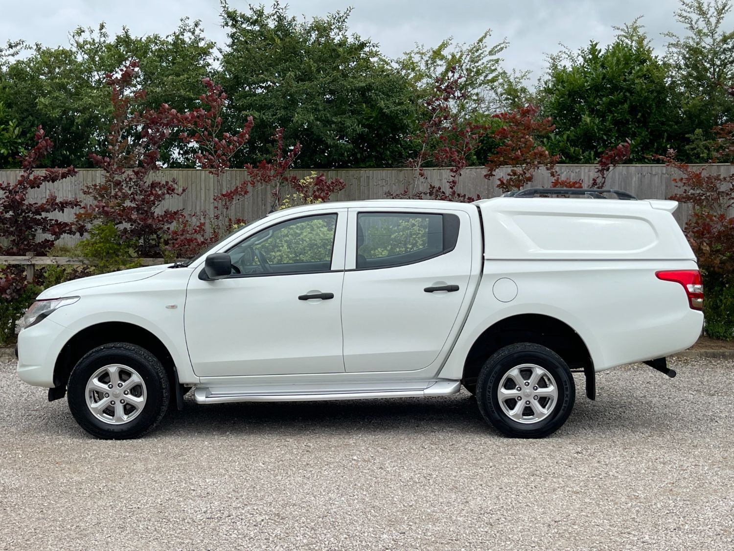 Mitsubishi L200