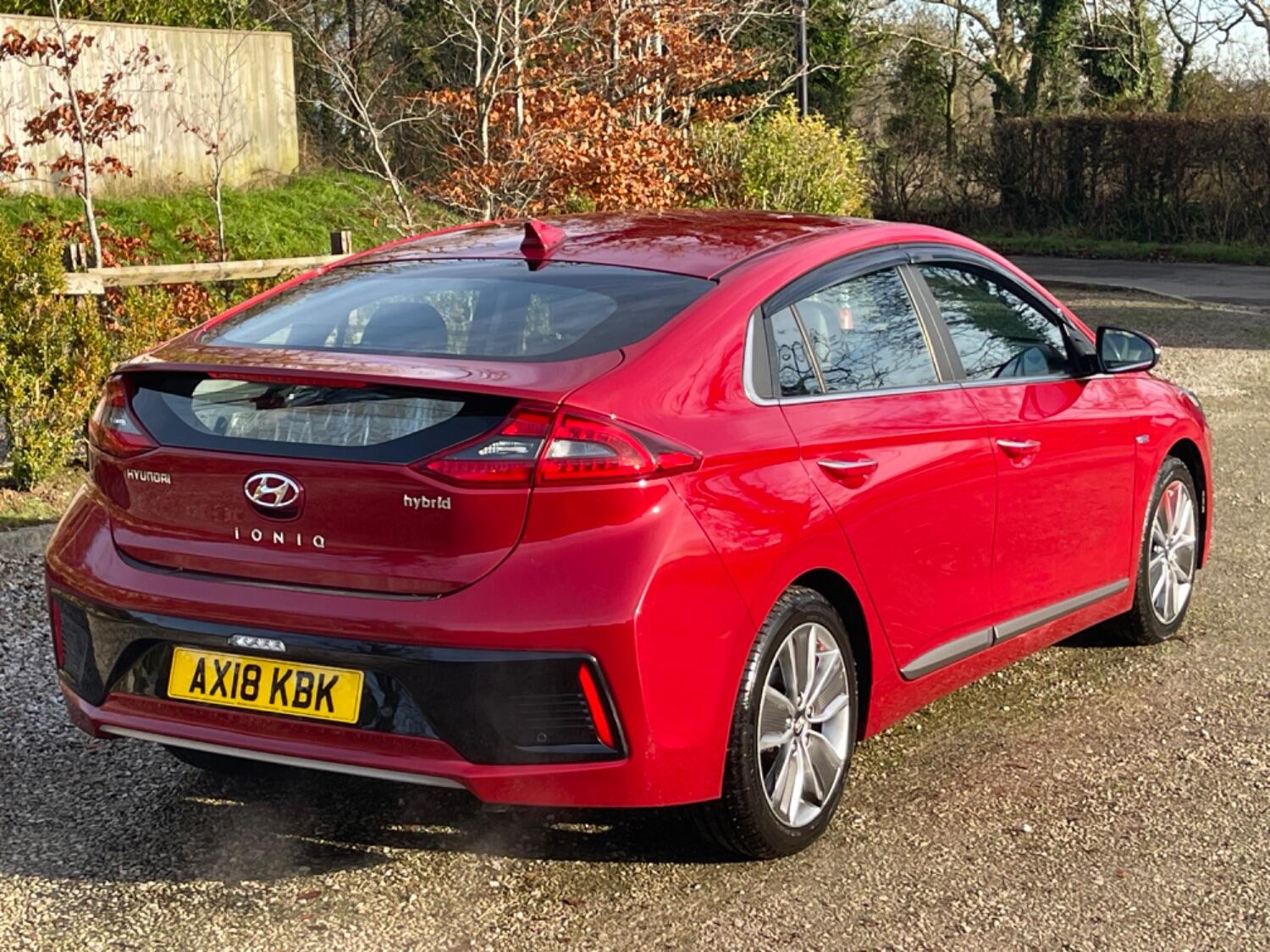 Hyundai IONIQ