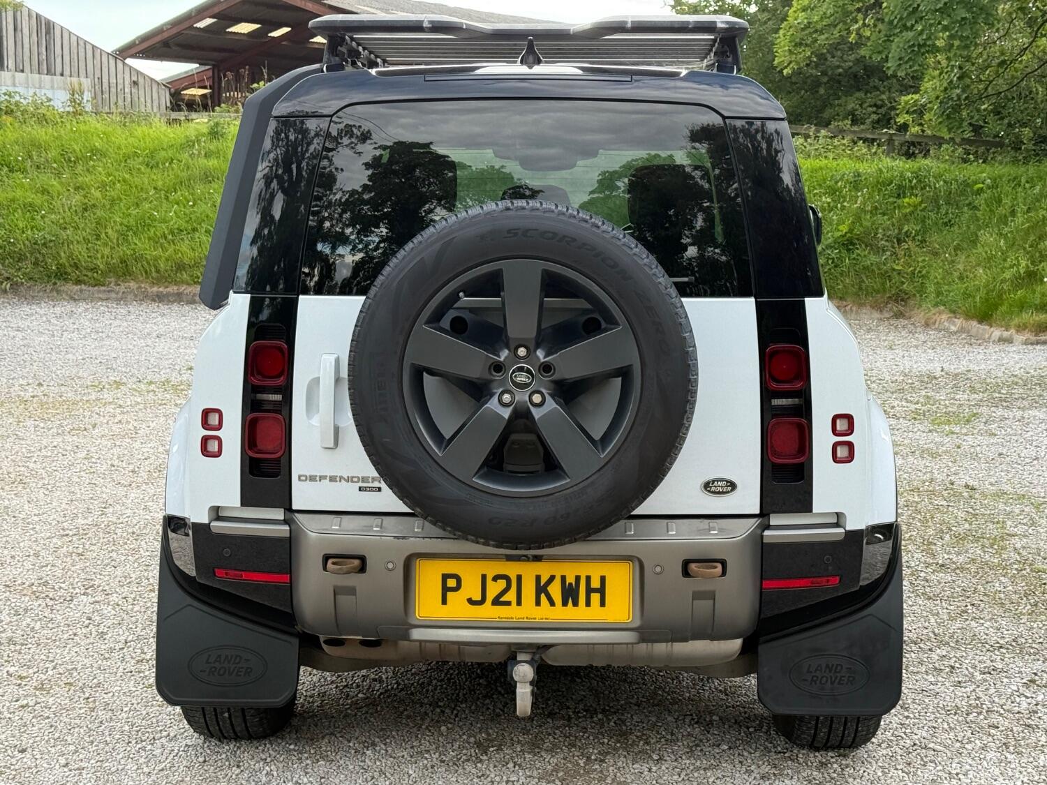 Land Rover 110
