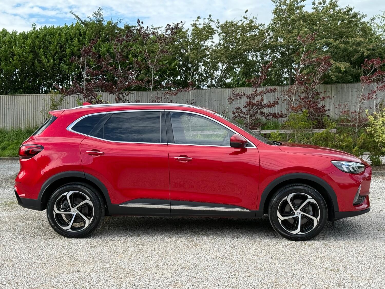 MG Hs
