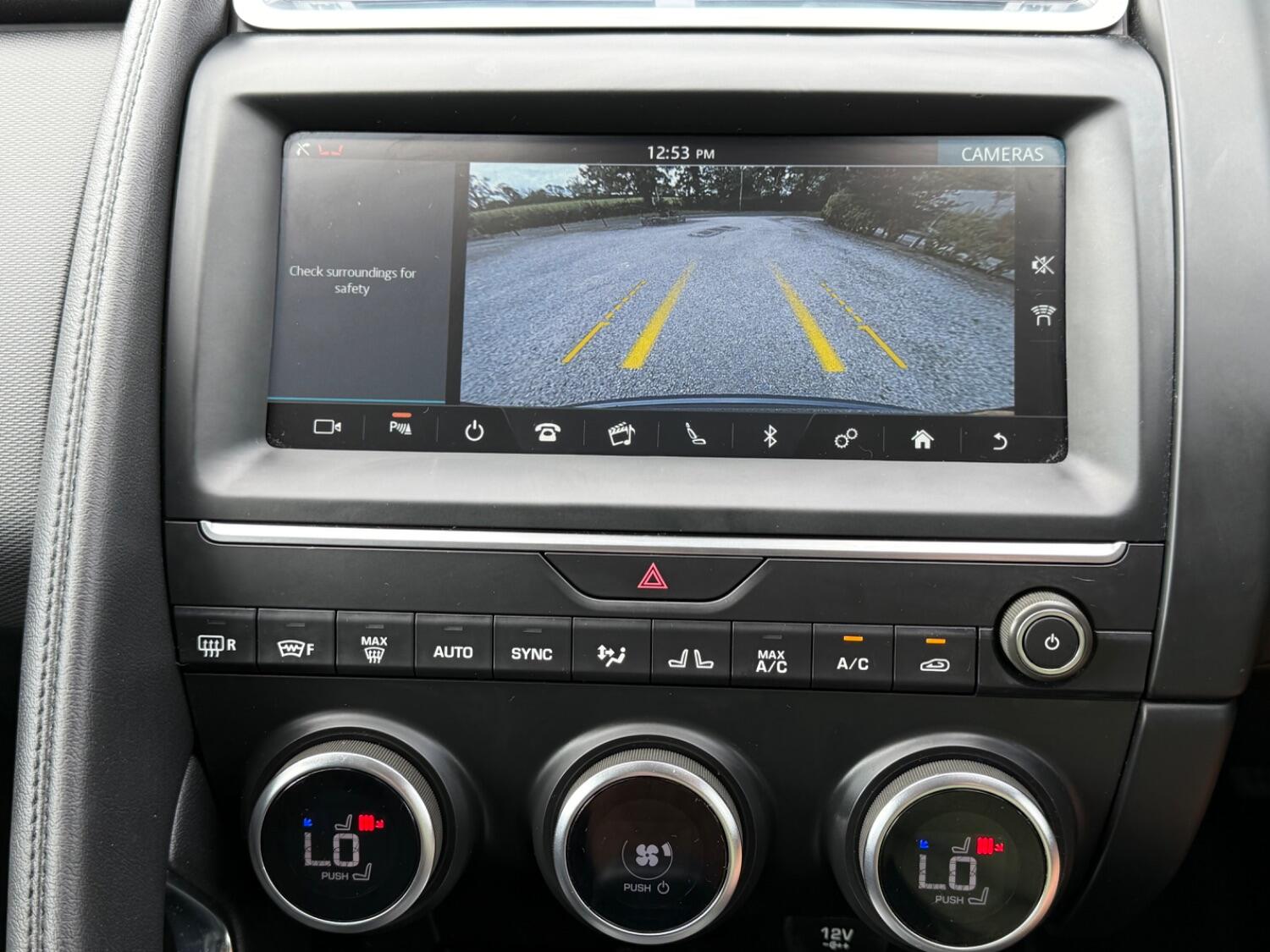 Jaguar E Pace