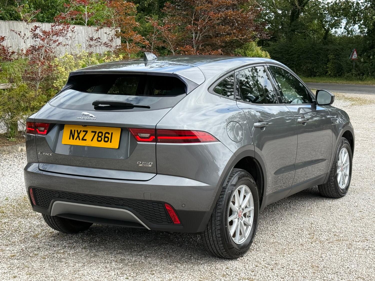 Jaguar E Pace