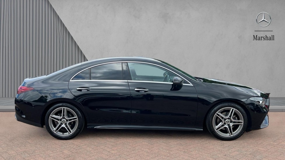 Mercedes Benz CLA