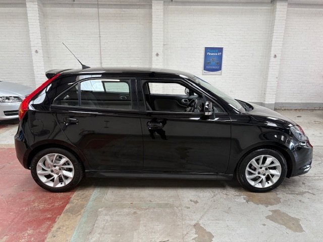 MG 3