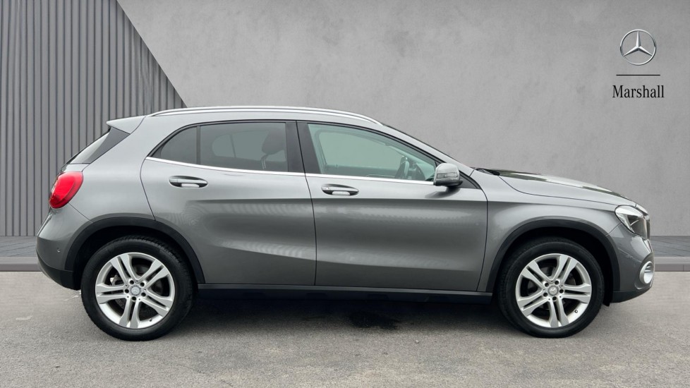 Mercedes Benz GLA Class