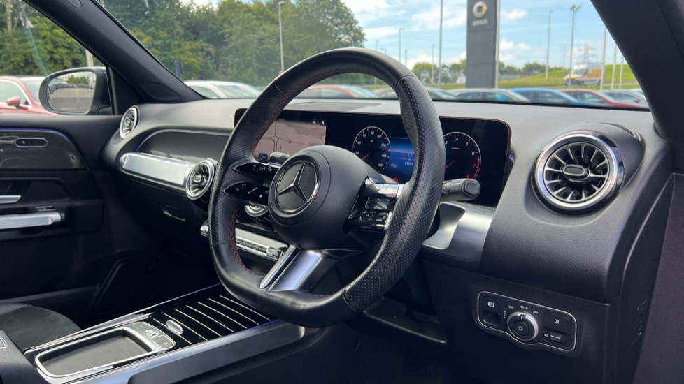 Mercedes Benz Glb