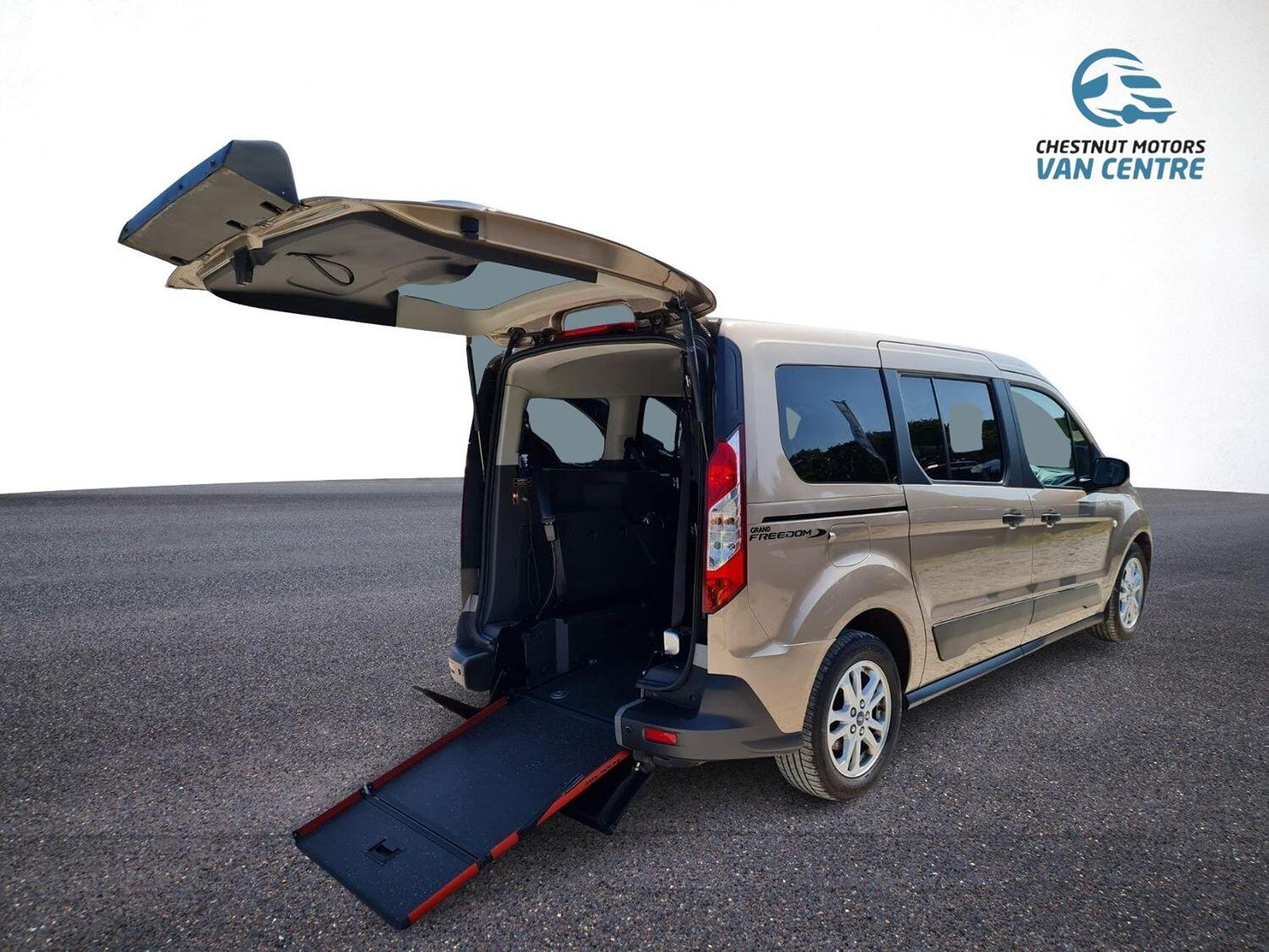 Ford Tourneo