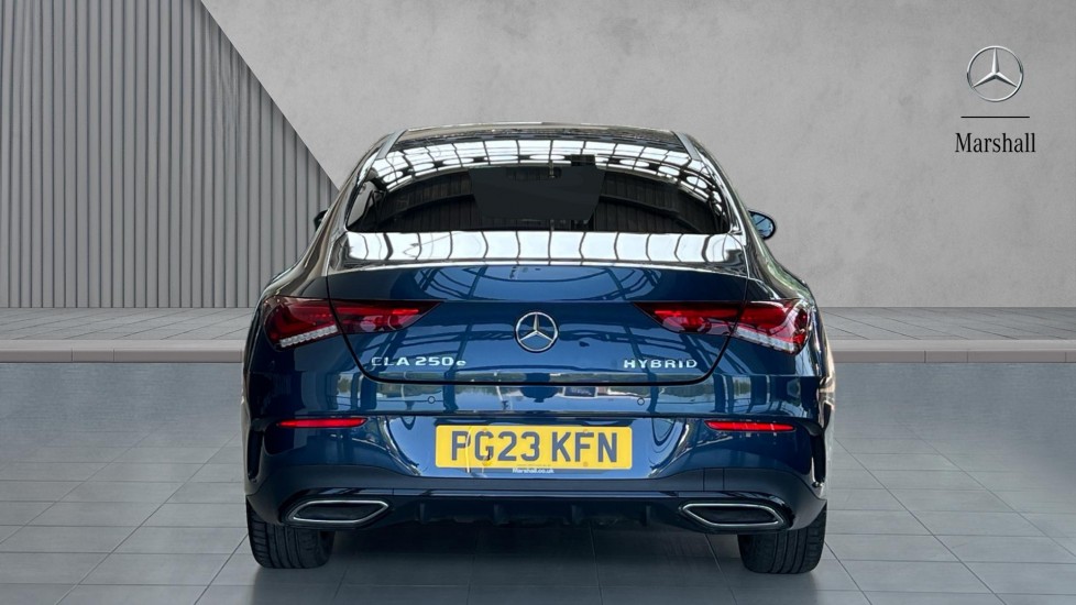 Mercedes Benz CLA