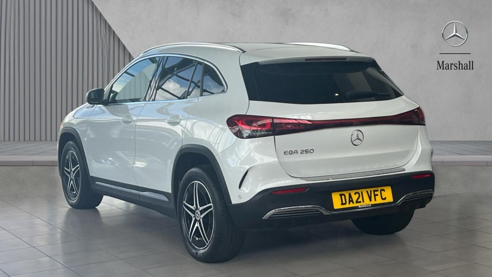 Mercedes Benz EQA