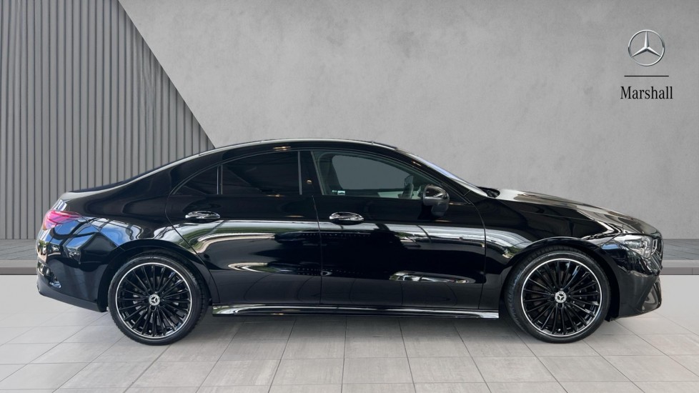 Mercedes Benz CLA