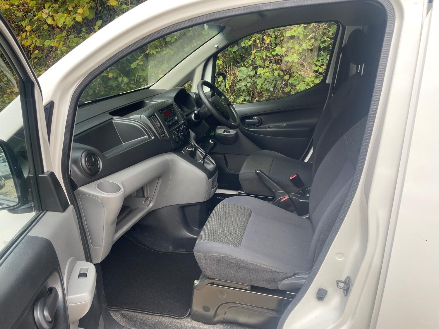 Nissan NV200