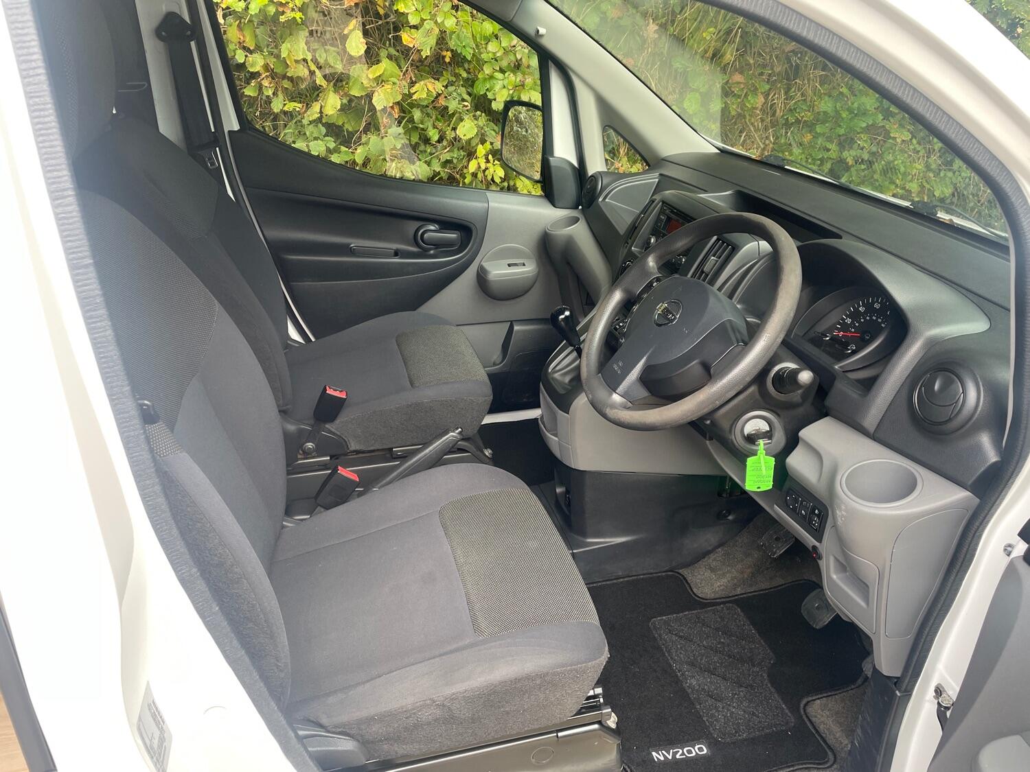 Nissan NV200