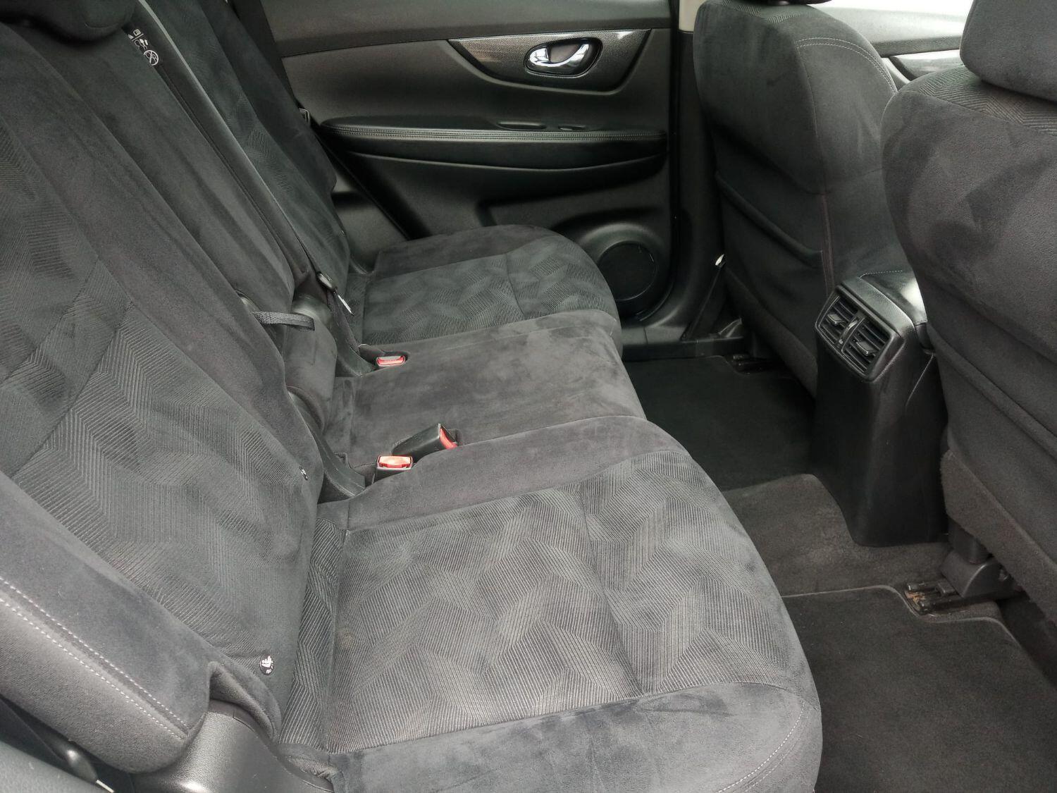 Nissan X Trail