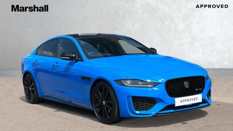 Jaguar XE