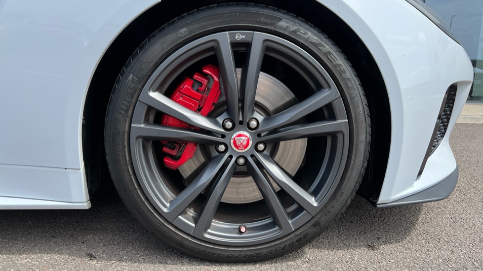 Jaguar F Type