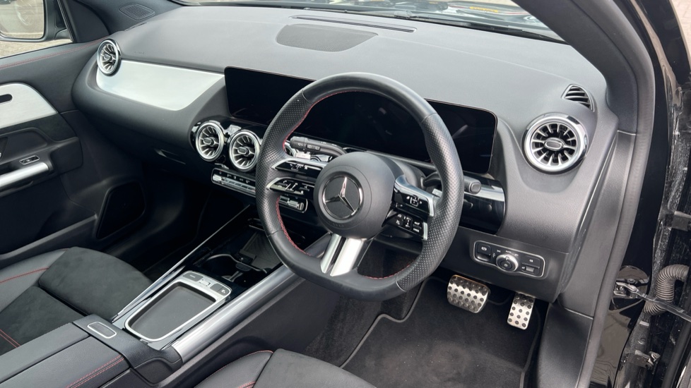 Mercedes Benz GLA Class