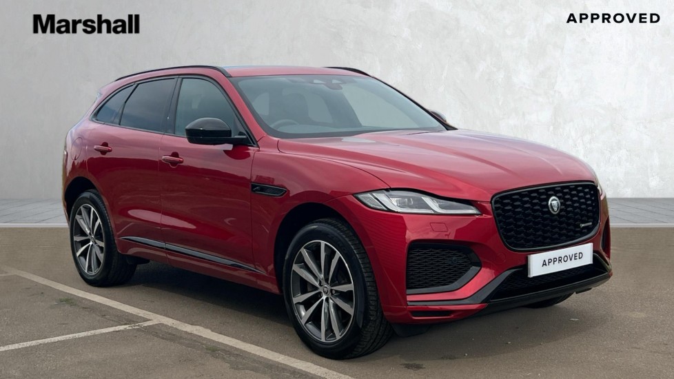Jaguar F Pace