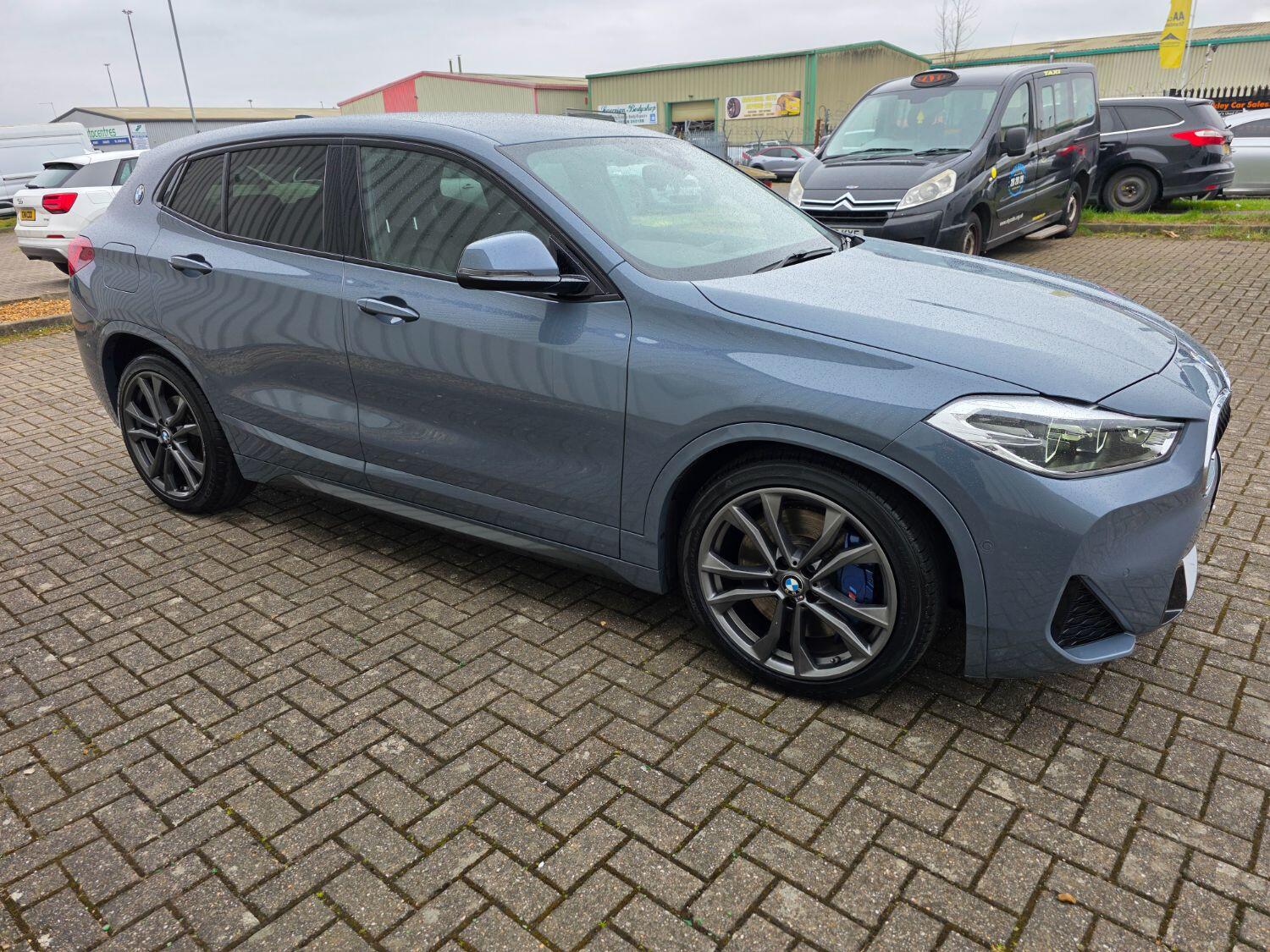 BMW X2