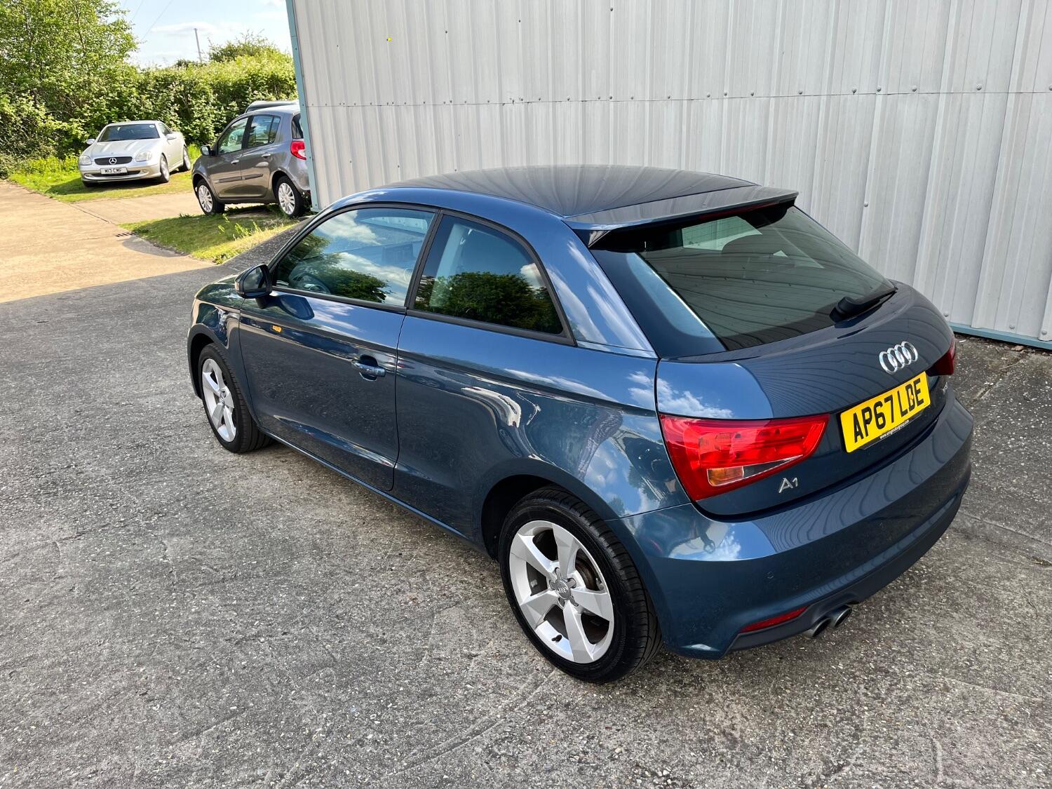 Audi A1