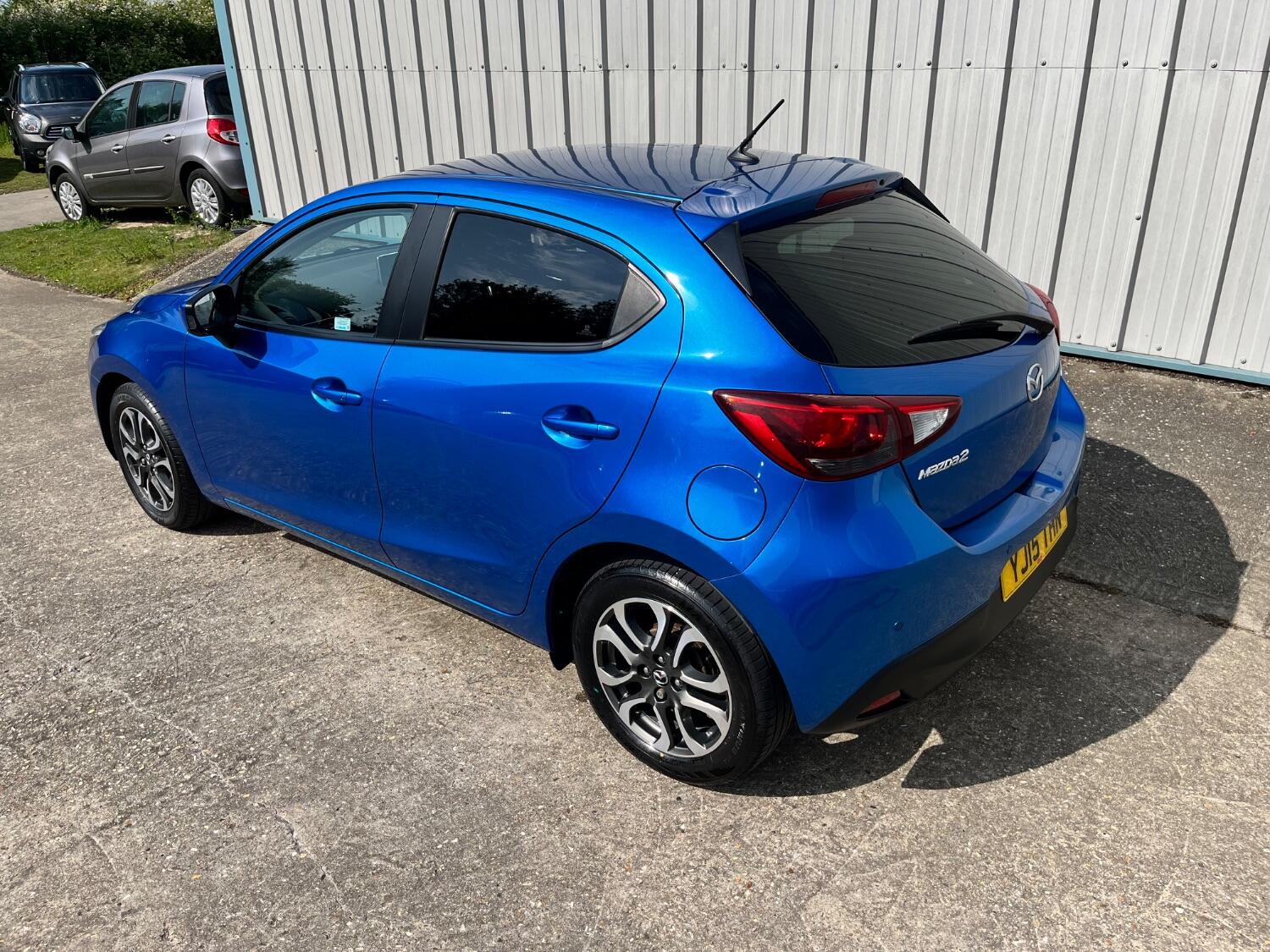 Mazda 2