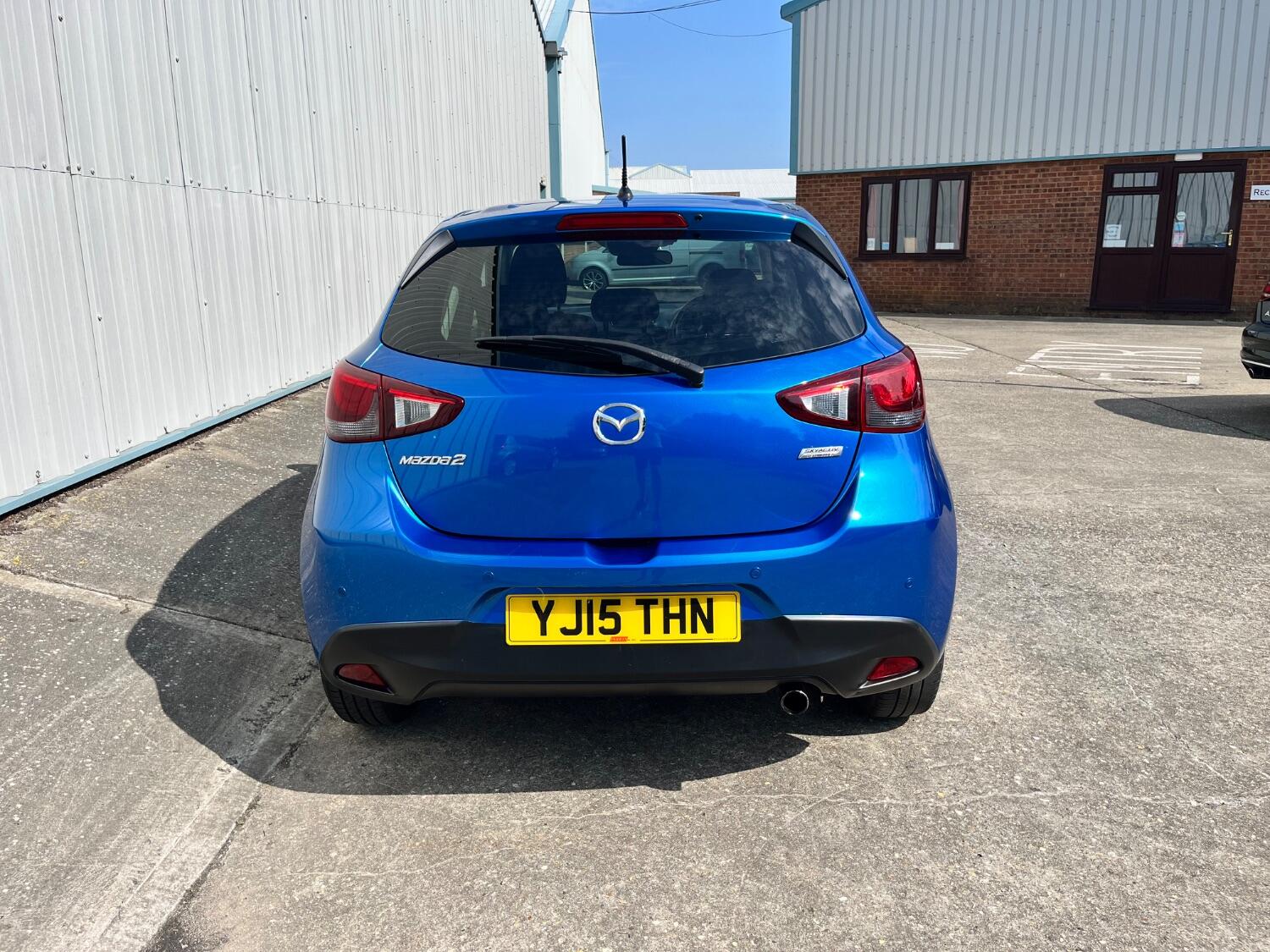 Mazda 2