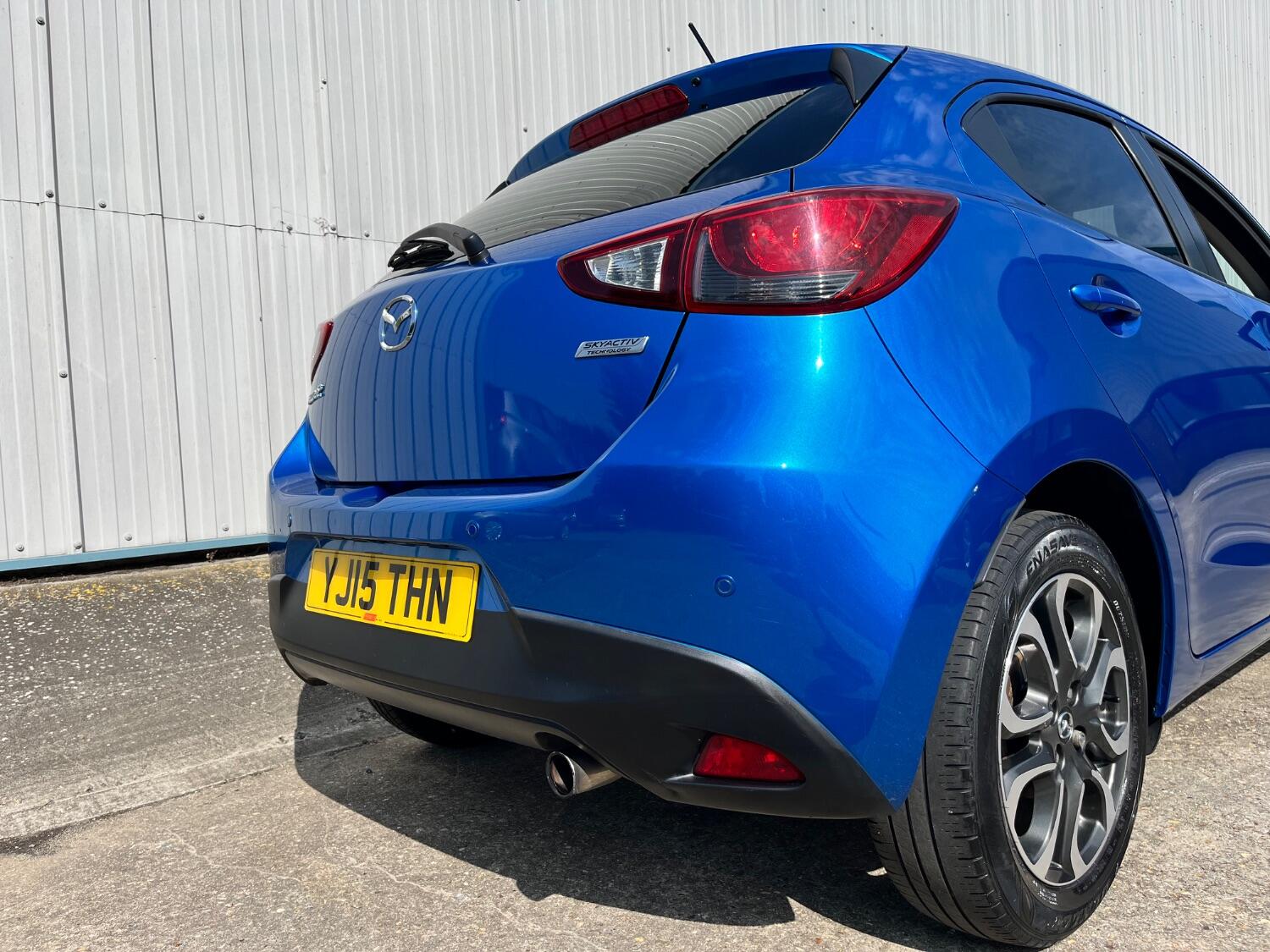 Mazda 2