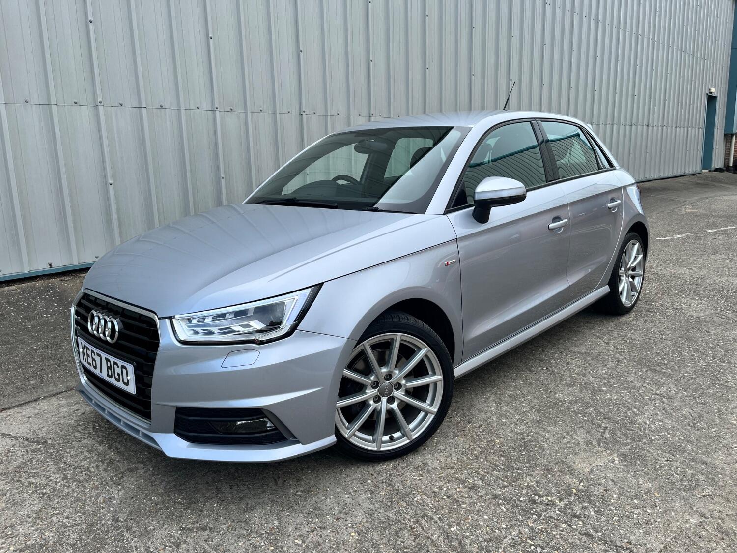 Audi A1