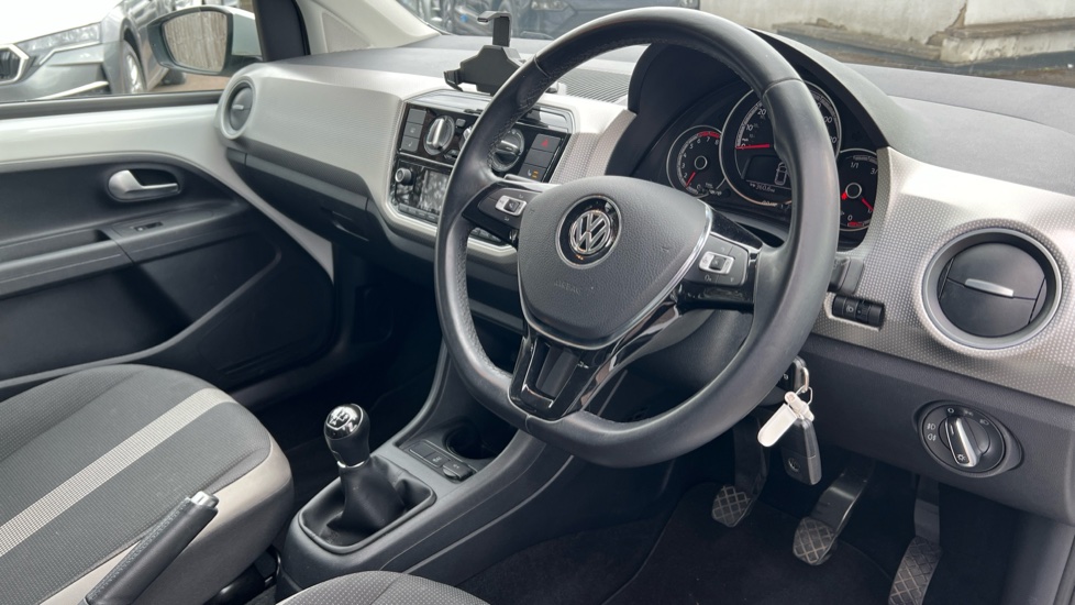 Volkswagen UP