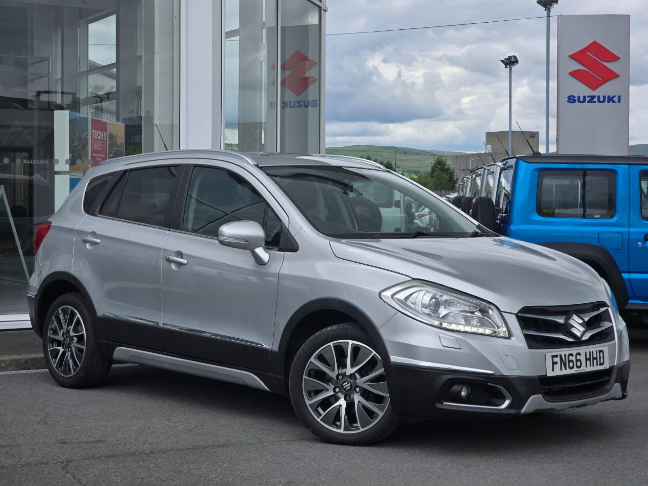 Suzuki SX4