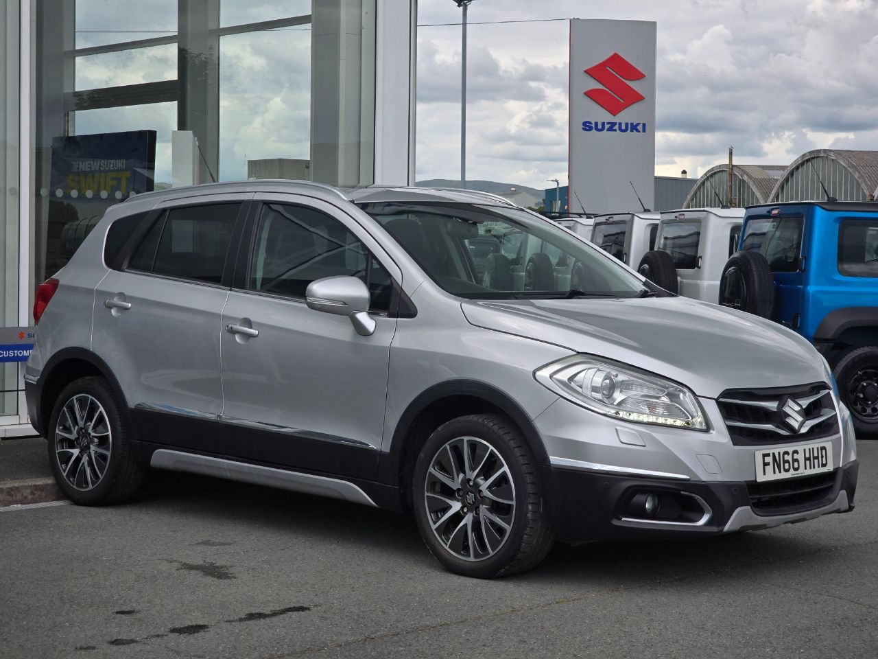 Suzuki SX4