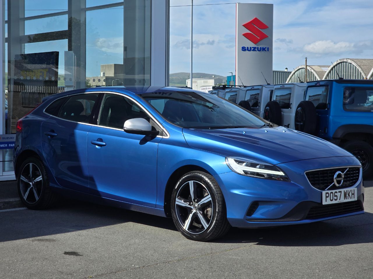 Volvo V40