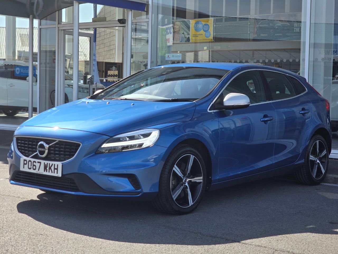 Volvo V40