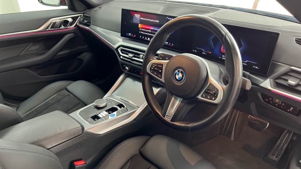 BMW i4