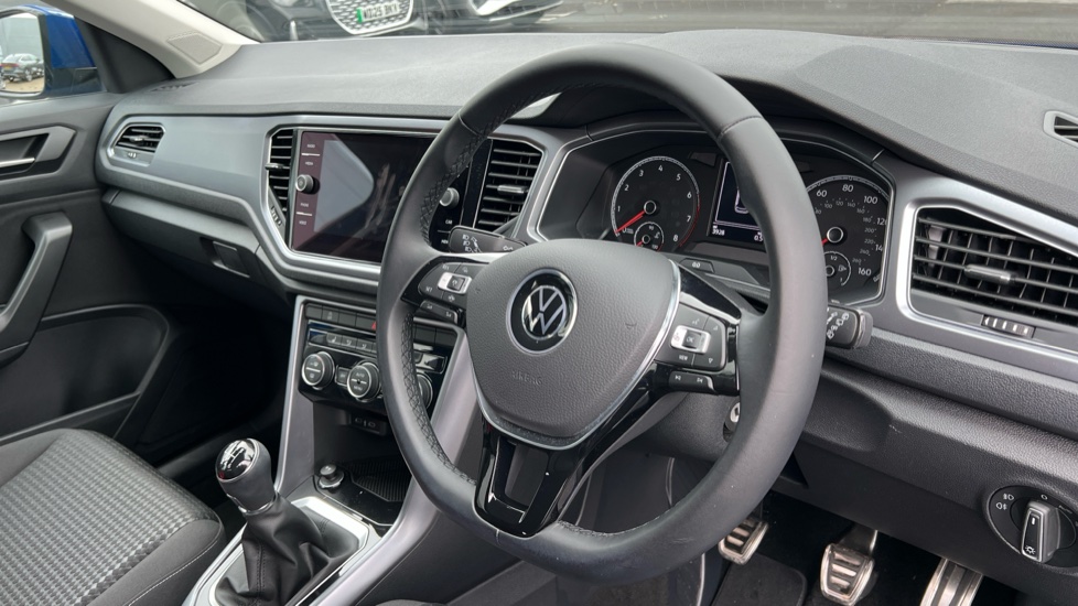 Volkswagen T Roc