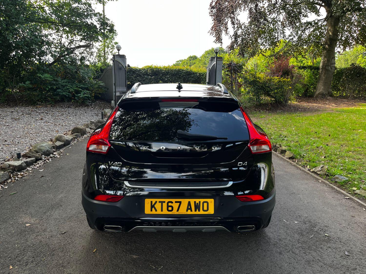 Volvo V40