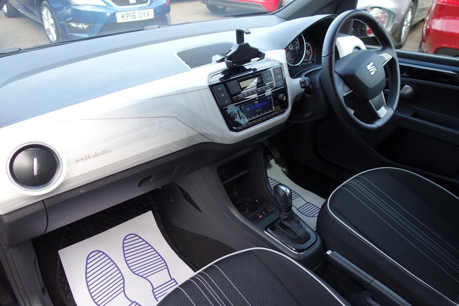SEAT Mii